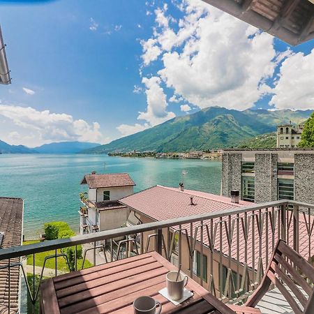 Stunning View Lakeside Apartment - Larihome A11 Граведона Екстериор снимка